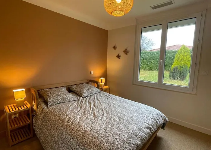 Сasa de vacaciones Le 102 - Cozy, Quiet One-story House In *